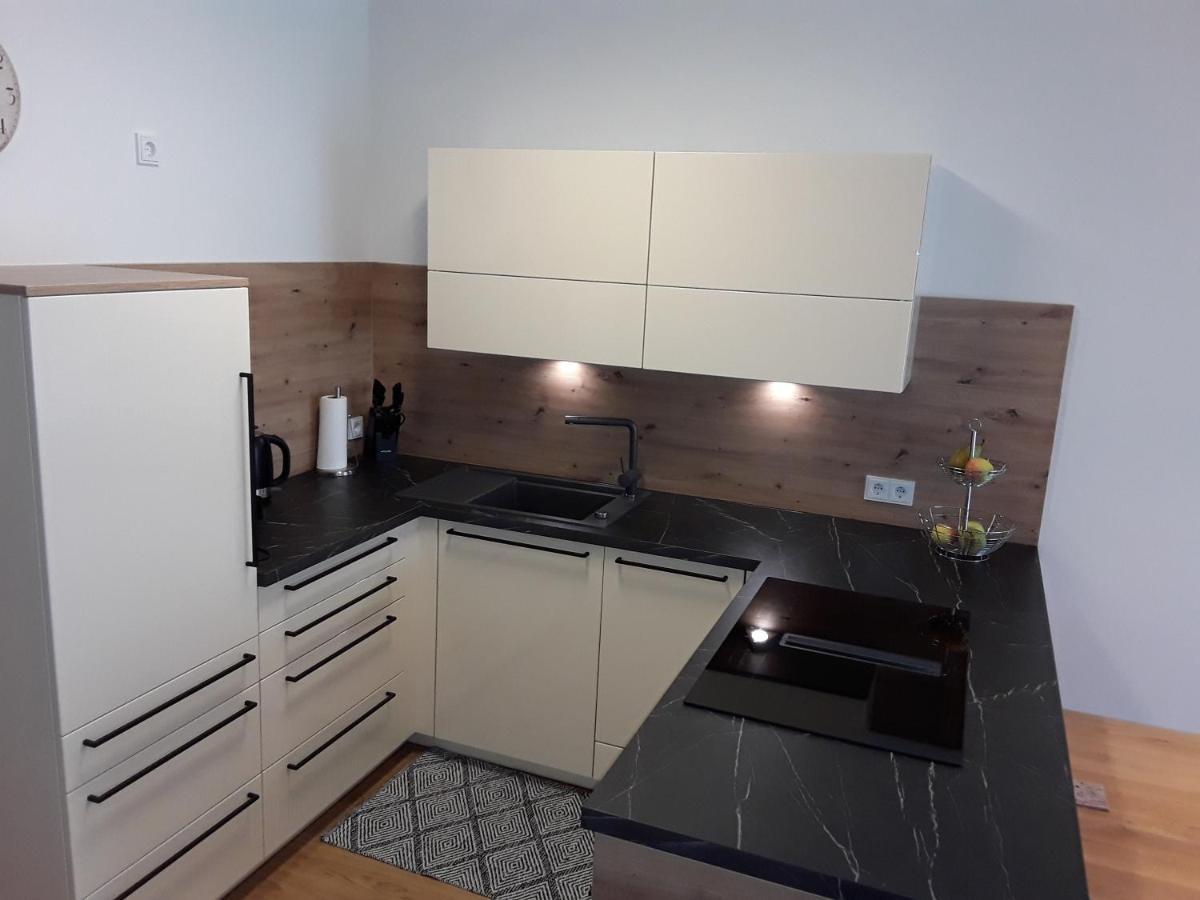 Apartment Kristall Real Bad Radkersburg Buitenkant foto